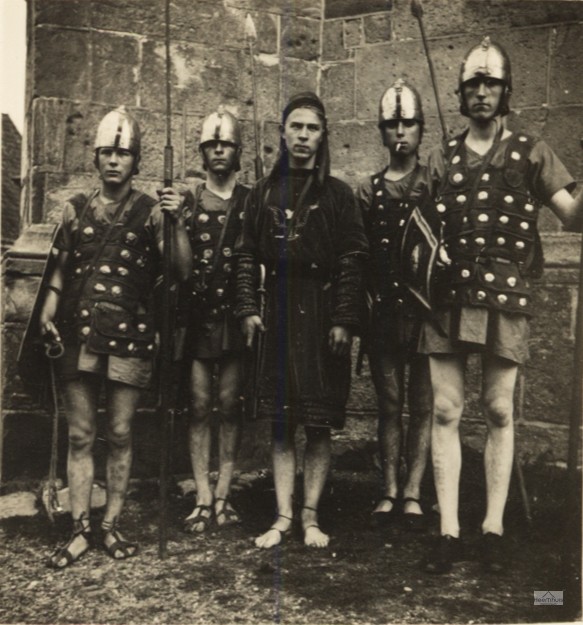 Romeinse Soldaten in de Passiespelen. Romeinse Soldaten in de Passiespelen.