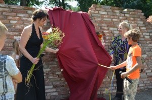 Onthulling glasschilderijen